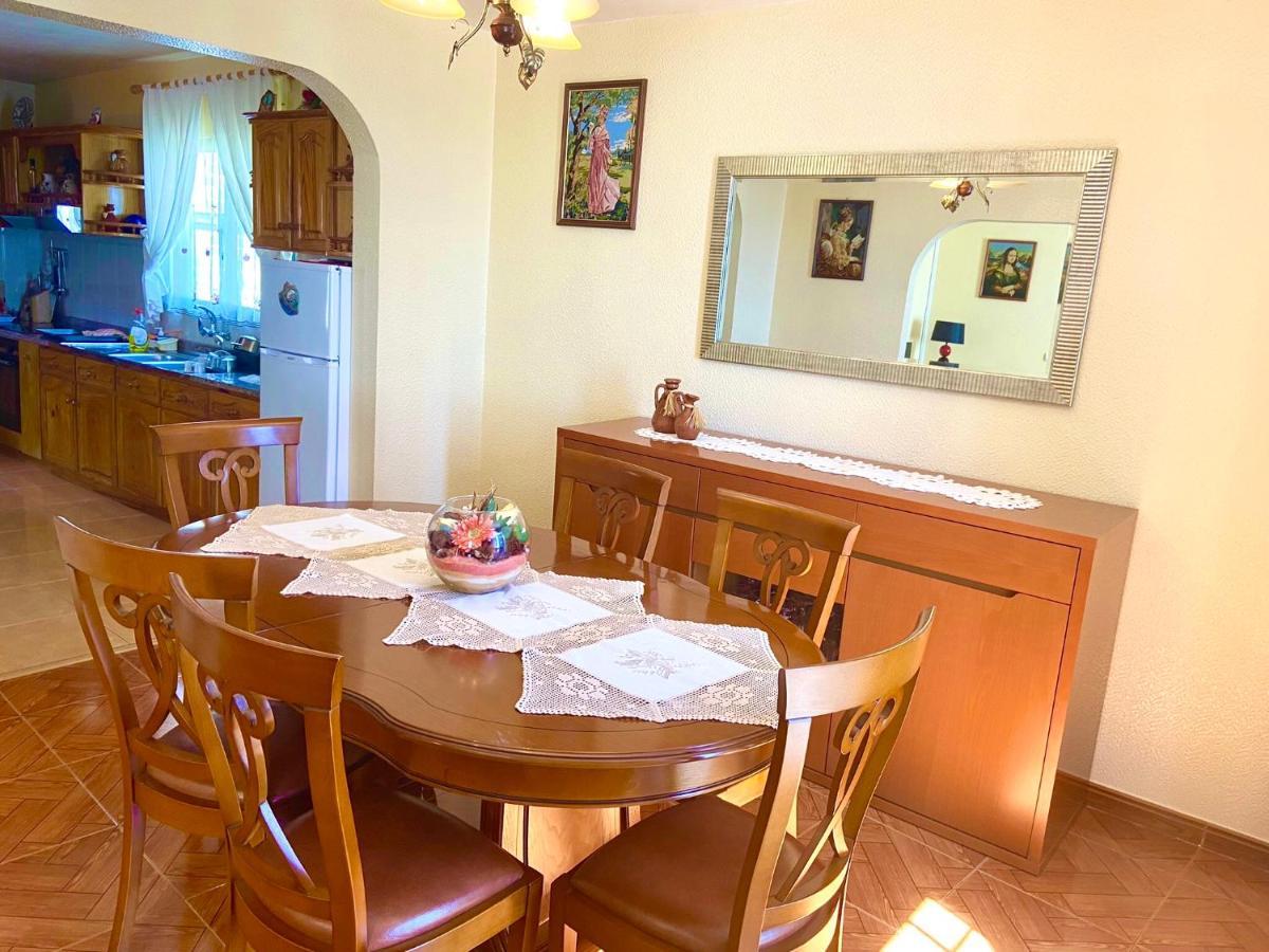 Casa Neves Three Bedrooms And Fantastic Sea View Arco da Calheta  Esterno foto